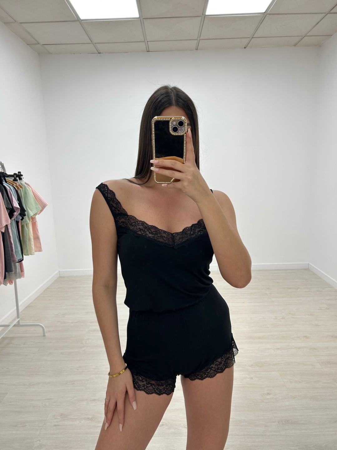 PIJAMA MONO ENCAJE
