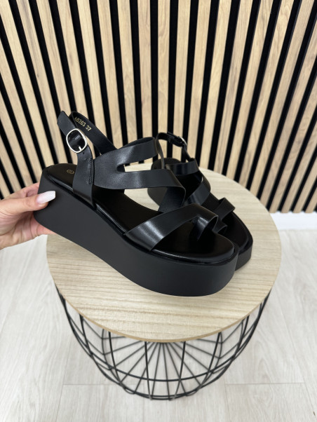 SANDALIA FLATFORM PIEL NEGRA