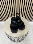 SANDALIA FLATFORM PIEL NEGRA