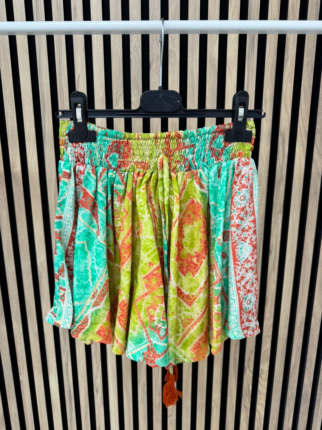SHORT INDIO E