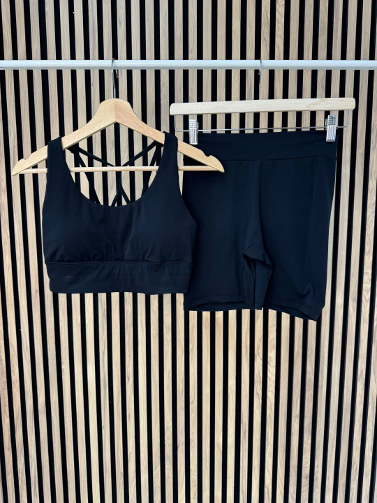 CONJUNTO DEPORTIVO FRUNCE CONJUNTO DEPORTIVO FRUNCE
