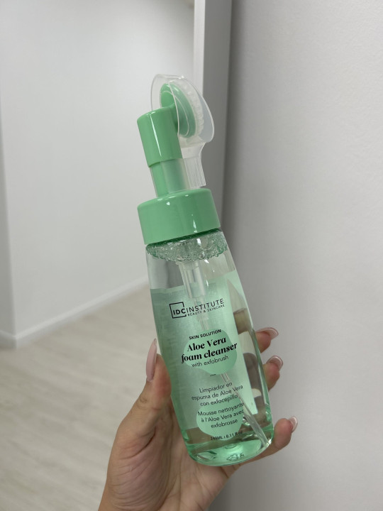 LIMPIADOR FACIAL ESPUMOSO DE ALOEVERA