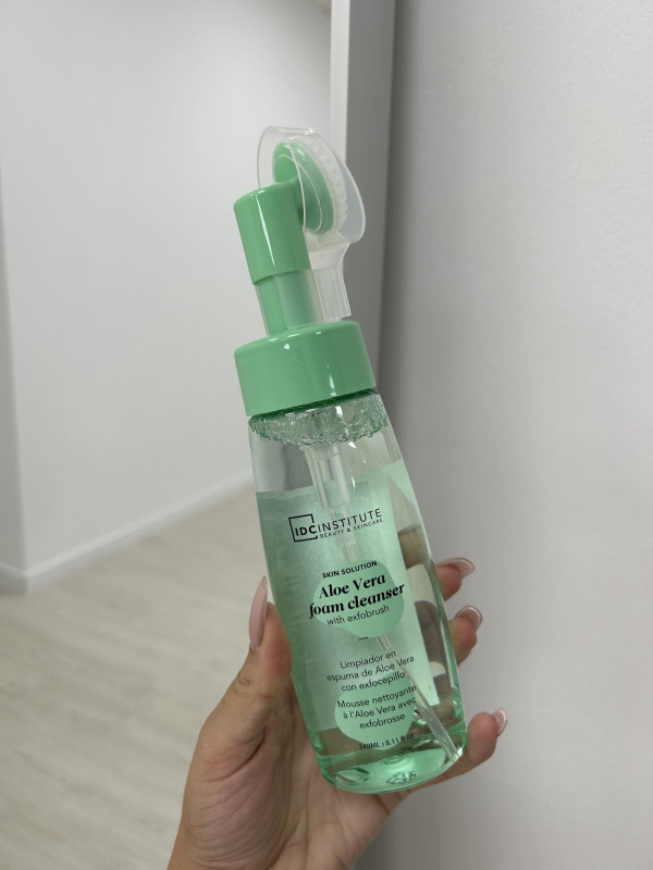 LIMPIADOR FACIAL ESPUMOSO DE ALOEVERA