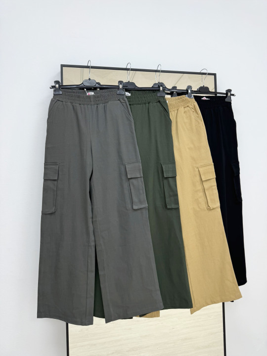 PANTALÓN CARGO PIERNA ANCHA