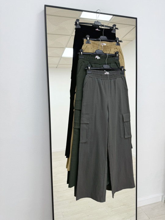 PANTALÓN CARGO PIERNA ANCHA