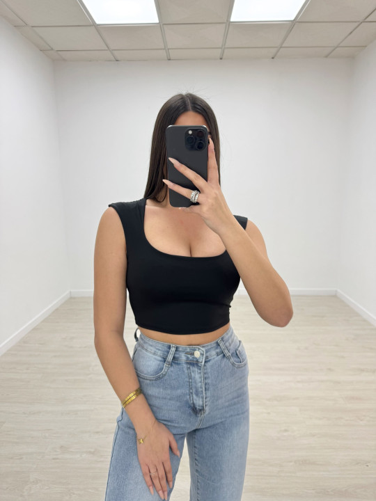 TOP CROP LICRA NEGRO