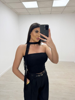 TOP BANDA LAZADA ENCAJE NEGRO