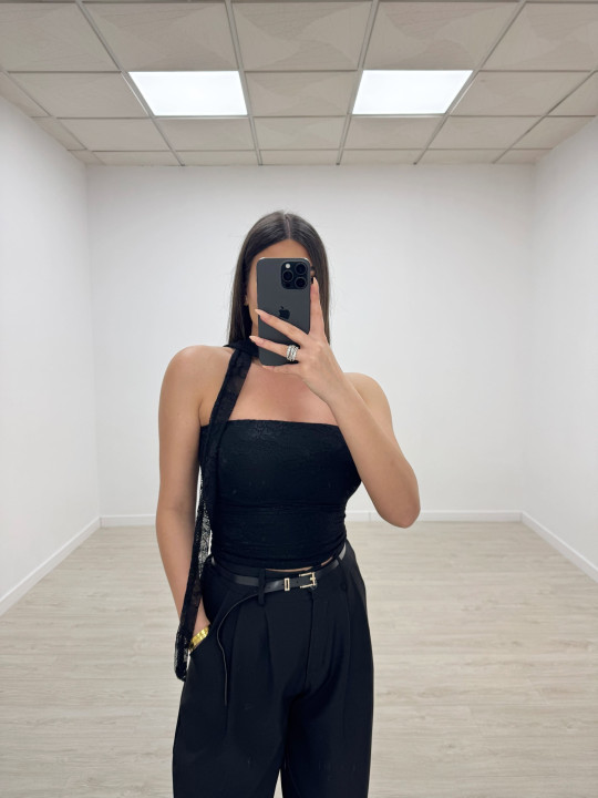 TOP BANDA LAZADA ENCAJE NEGRO