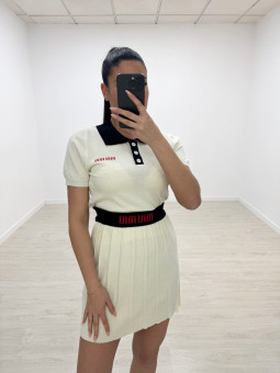 CONJUNTO MIU PUNTO BEIGE