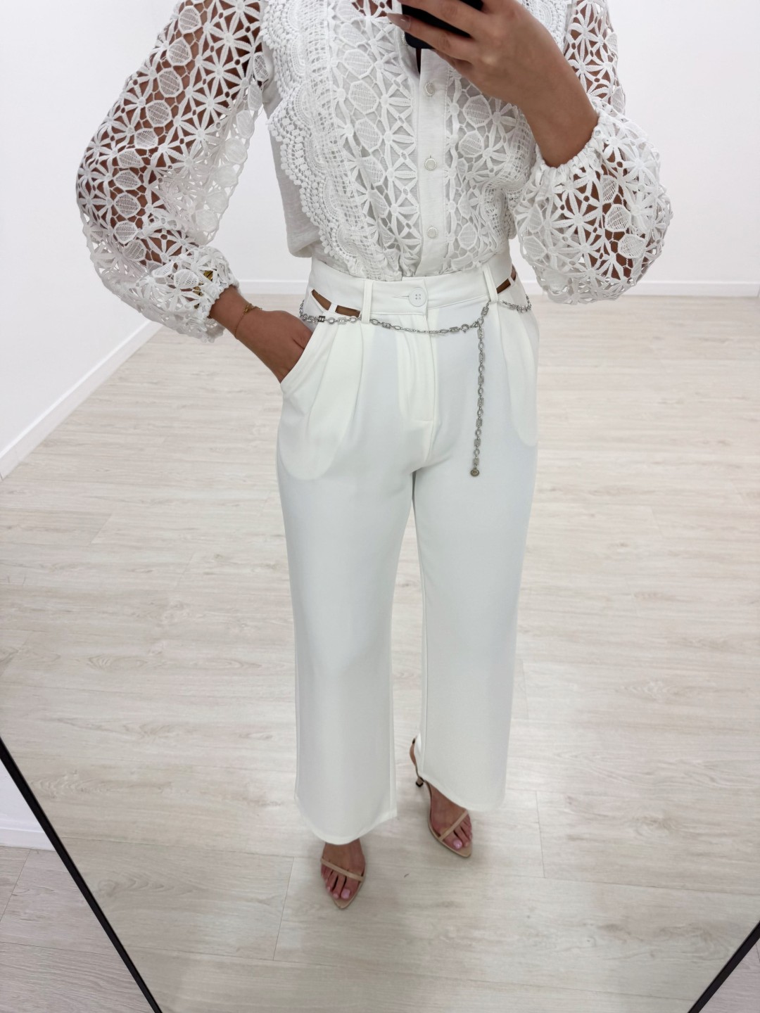 PANTALÓN EXCLUSIVO + CADENA BLANCO