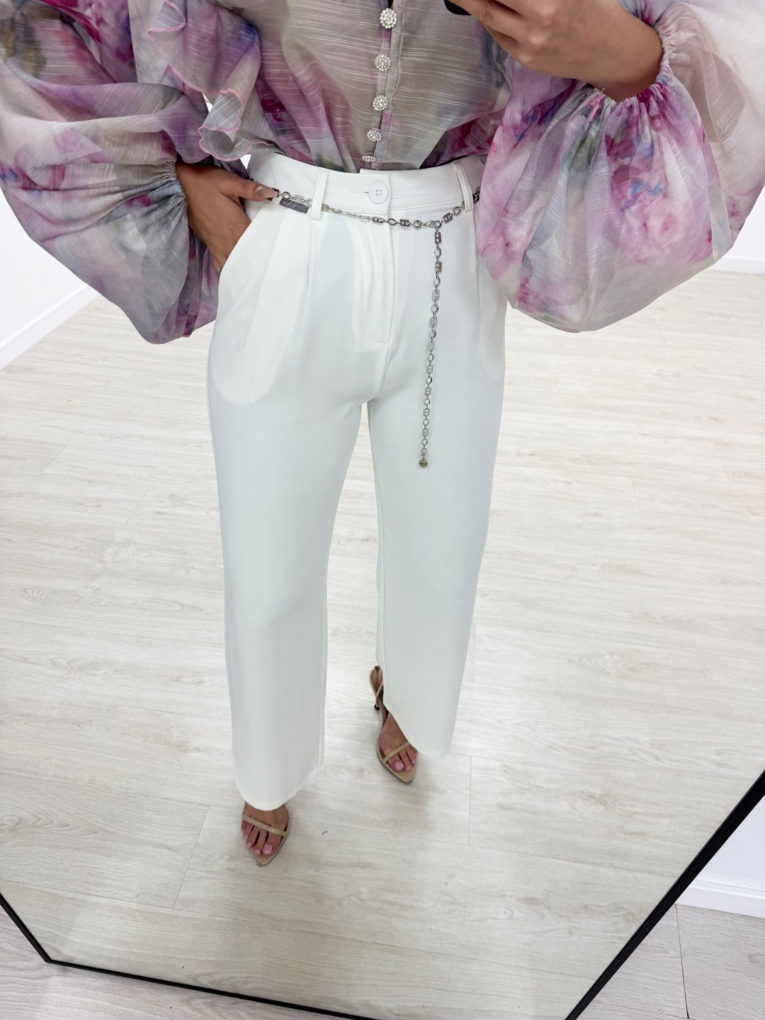 PANTALÓN EXCLUSIVO + CADENA BLANCO