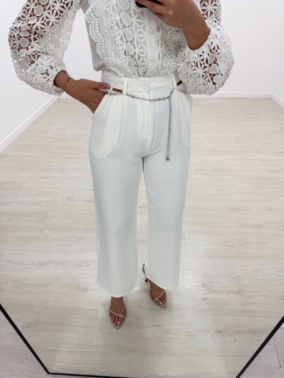 PANTALÓN EXCLUSIVO + CADENA BLANCO