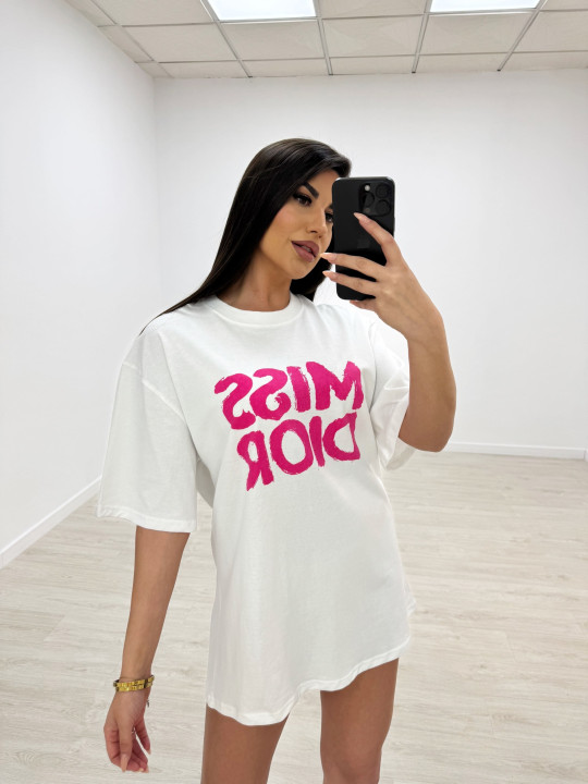 CAMISETA MISS D ROSA CAMISETA MISS D ROSA