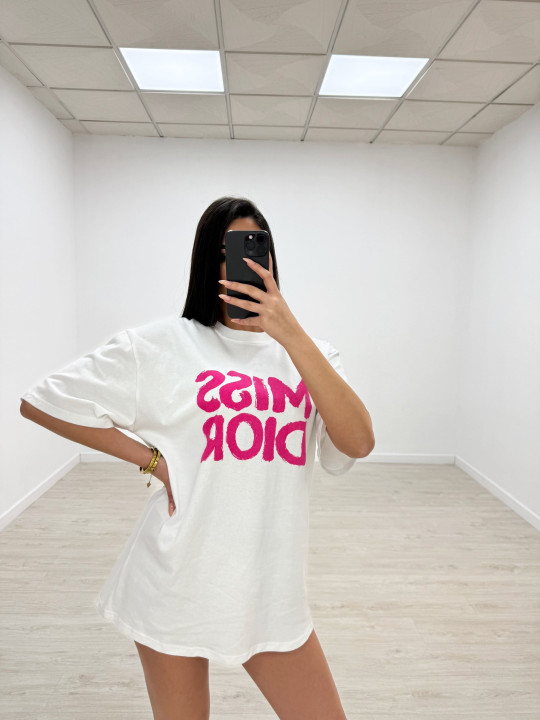 CAMISETA MISS D ROSA CAMISETA MISS D ROSA