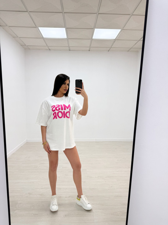 CAMISETA MISS D ROSA CAMISETA MISS D ROSA