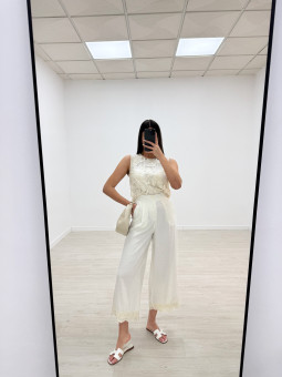 CONJUNTO LINO BORDADO EXCLUSIVO