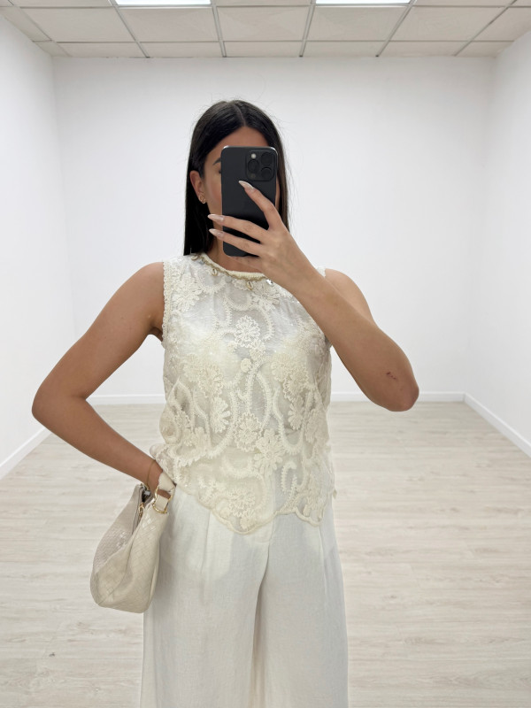 CONJUNTO LINO BORDADO EXCLUSIVO