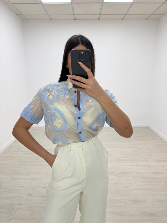 CAMISA RELIEVE CELESTE