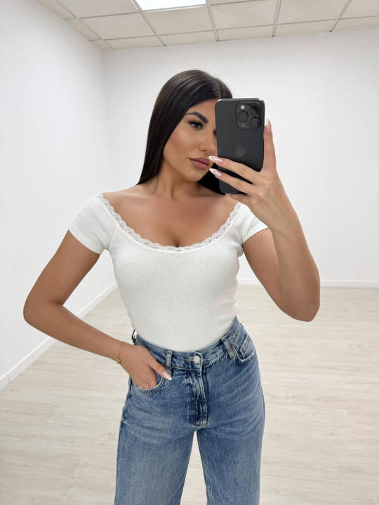 CAMISETA ENCAJE BLANCA