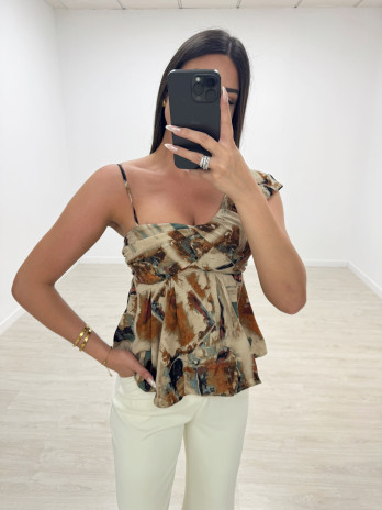 BLUSA ASIMÉTRICA ESTAMPADA