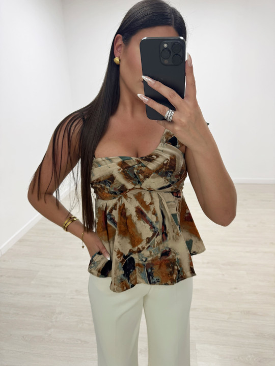 BLUSA ASIMÉTRICA ESTAMPADA BLUSA ASIMÉTRICA ESTAMPADA