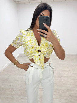 TOP PERFORADO BORDADO AMARILLO