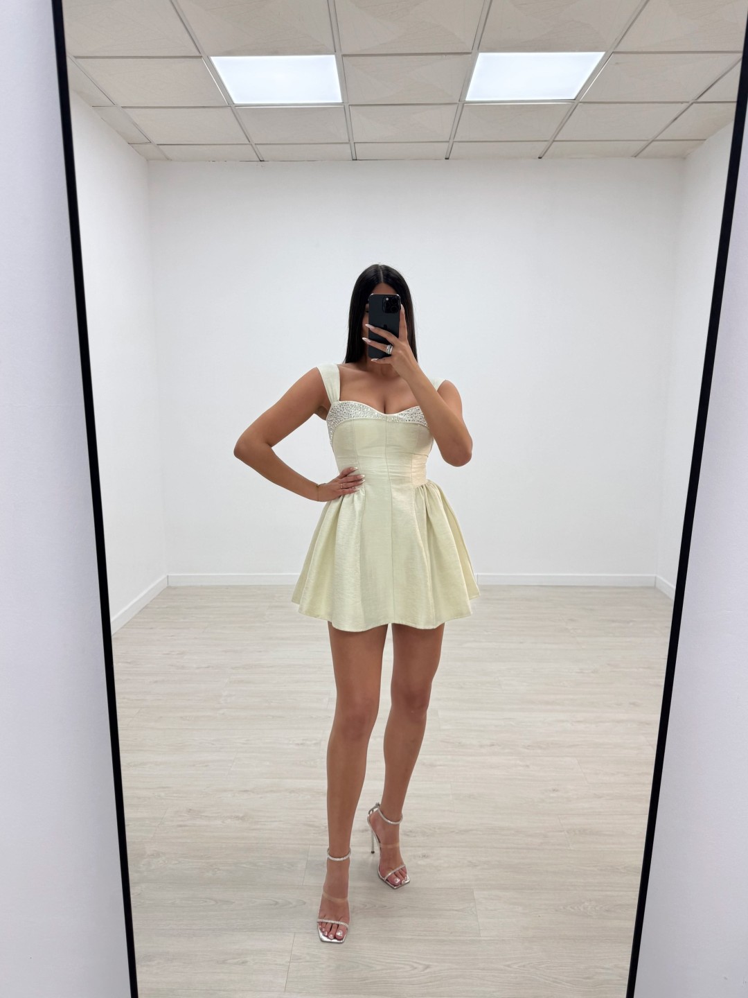 VESTIDO ZINNIA BEIGE