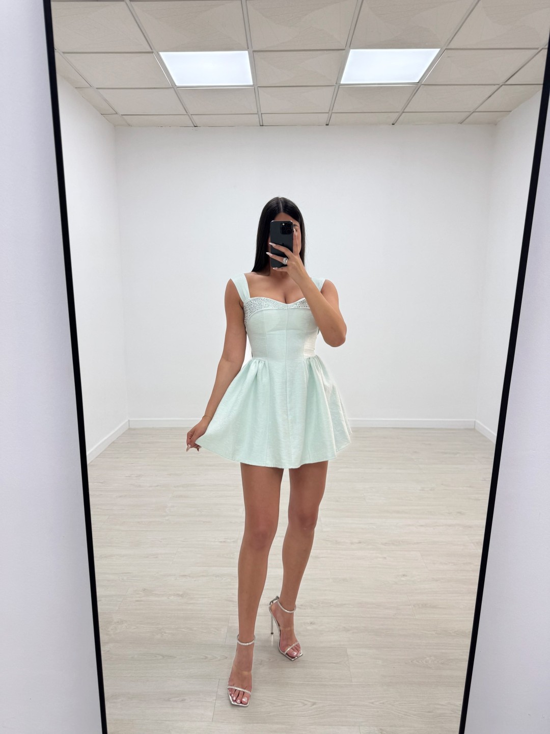 VESTIDO ZINNIA VERDE MENTA