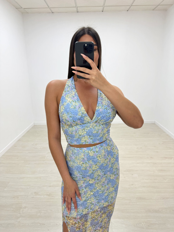 CONJUNTO ENCAJE FALDA CELESTE