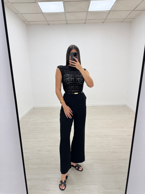 TOP ASIMÉTRICO ENCAJE NEGRO