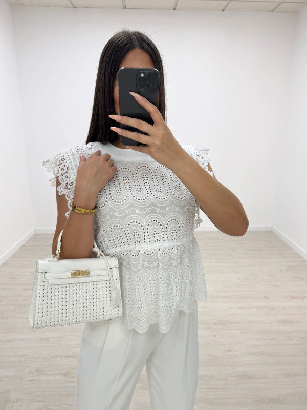BLUSA BORDADA BLANCA