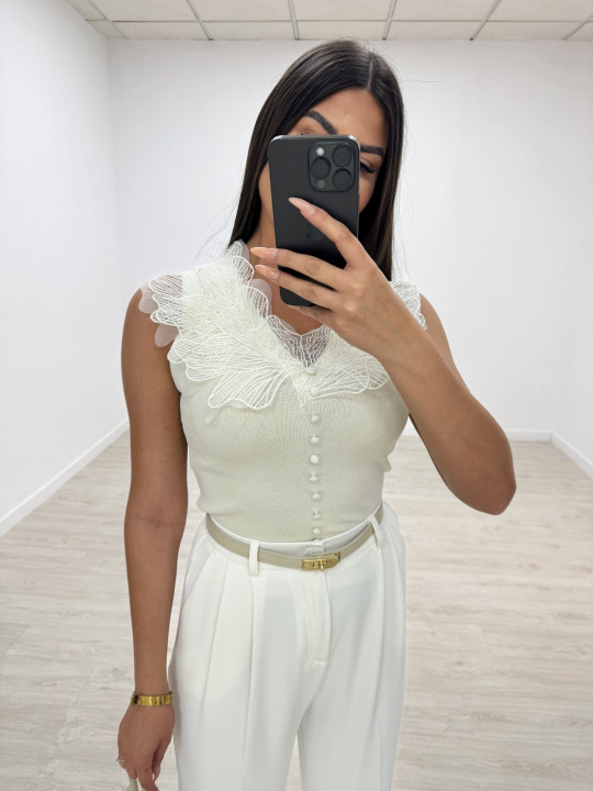TOP PUNTO FLOR EXCLUSIVO BEIGE