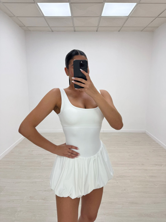 VESTIDO DEPORTIVO BLANCO