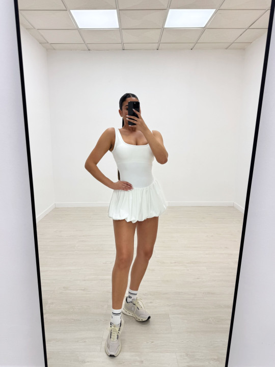 VESTIDO DEPORTIVO BLANCO
