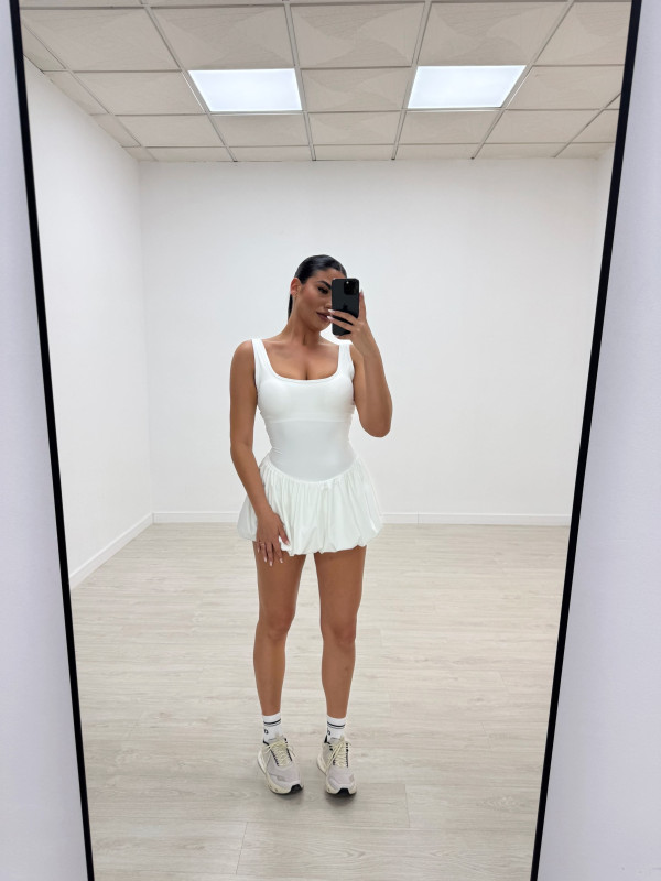 VESTIDO DEPORTIVO BLANCO