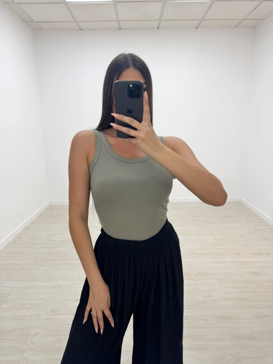 TOP BÁSICO CANALÉ VERDE