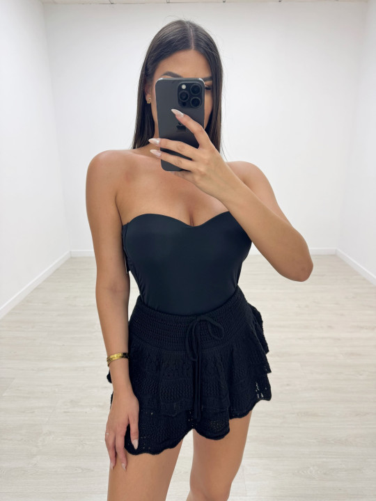 TOP LICRA NEGRO (CON TIRANTAS)