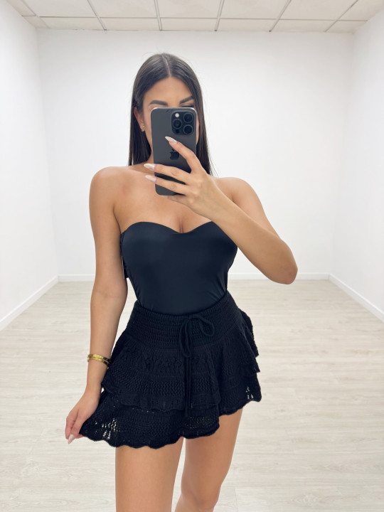 TOP LICRA NEGRO (CON TIRANTAS)