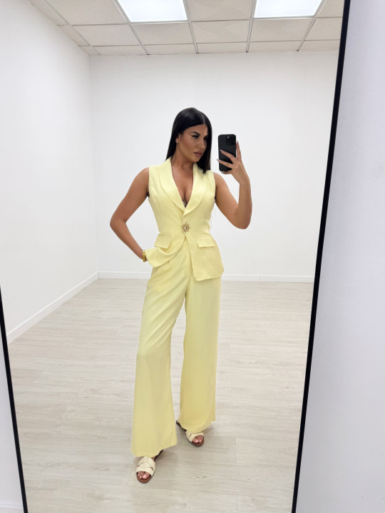 TRAJE EXCLUSIVO ESTRELLA AMARILLO TRAJE EXCLUSIVO ESTRELLA AMARILLO