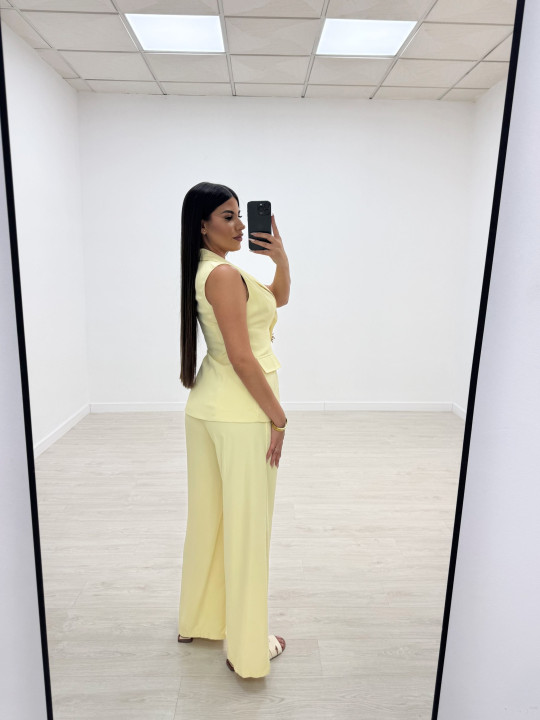 TRAJE EXCLUSIVO ESTRELLA AMARILLO TRAJE EXCLUSIVO ESTRELLA AMARILLO
