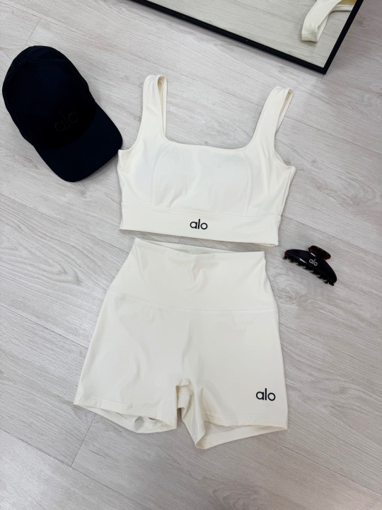 CONJUNTO ALO CREMA