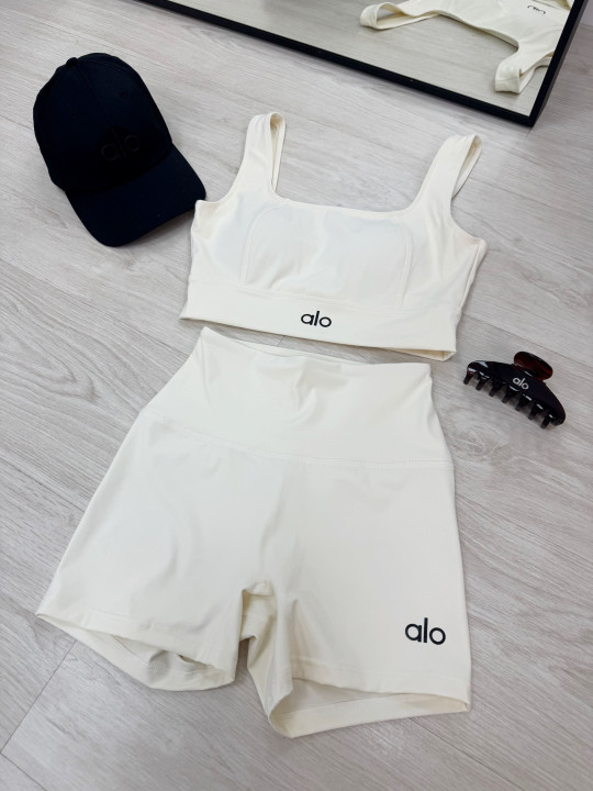 CONJUNTO ALO CREMA