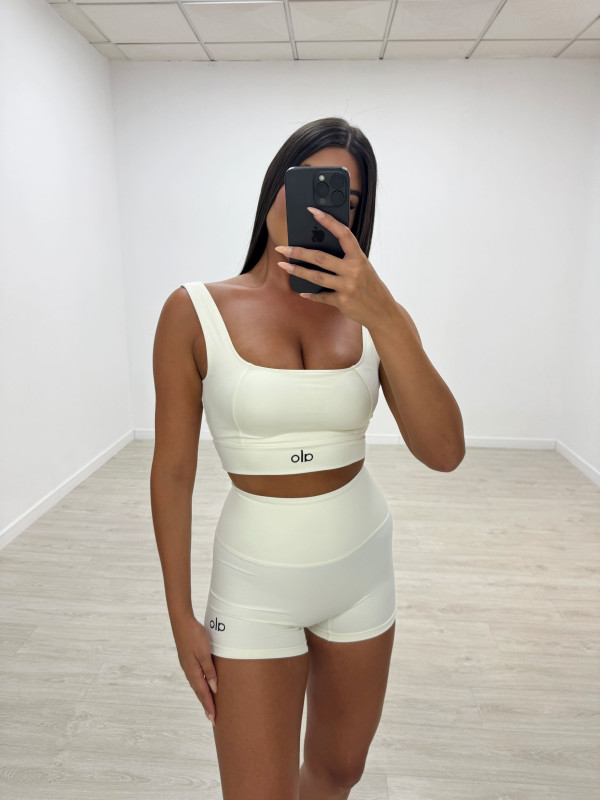 CONJUNTO ALO CREMA