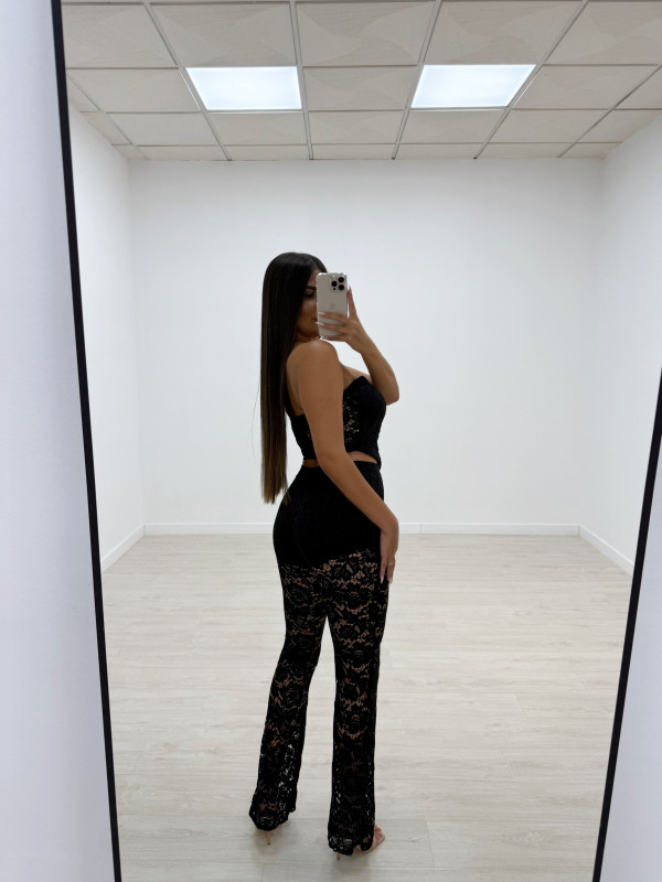 CONJUNTO ENCAJE NEGRO