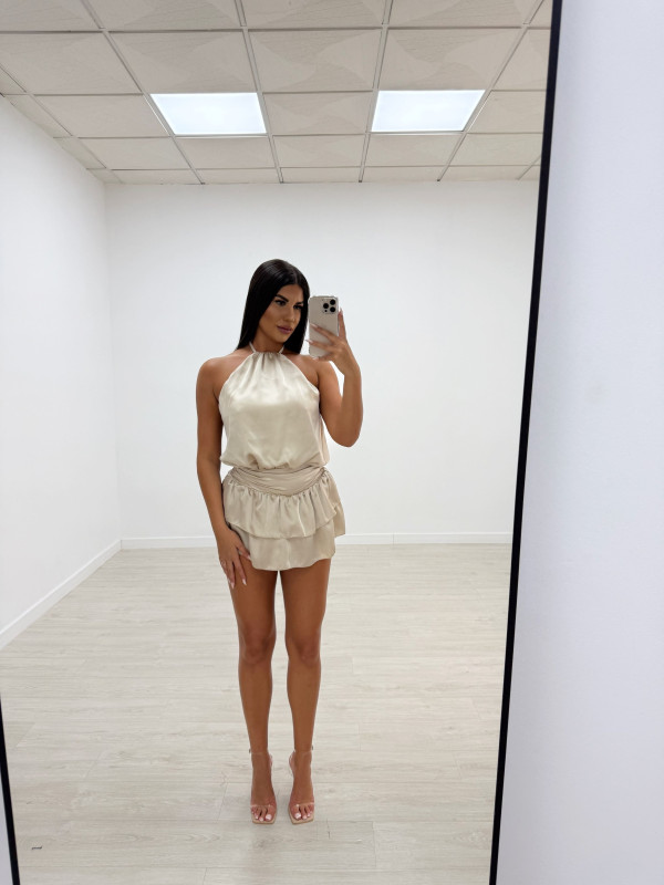 VESTIDO-MONO VOLANTES SATINADO BEIGE