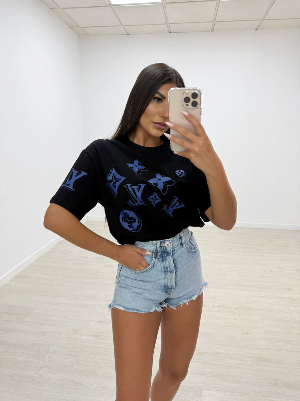 CAMISETA LV MONOGRAM NEGRA