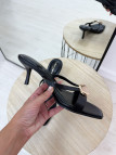 SANDALIAS TACÓN DETALLE NEGRAS SANDALIAS TACÓN DETALLE NEGRAS
