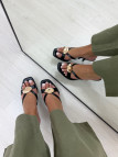 SANDALIAS TACÓN DETALLE NEGRAS SANDALIAS TACÓN DETALLE NEGRAS