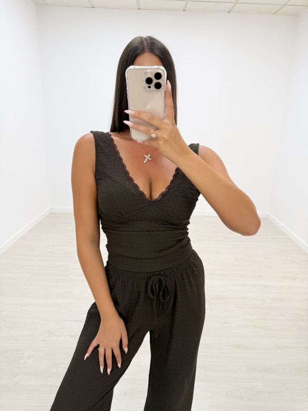 CONJUNTO JULIETTA MARRÓN