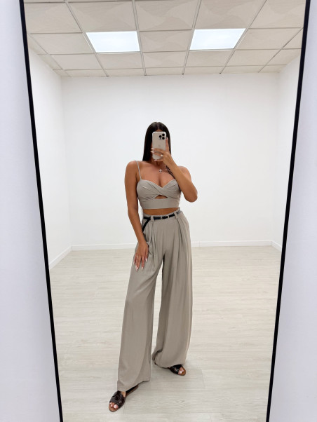 PANTALÓN WIDE LEG FLUIDO + CINTURÓN TOUPE